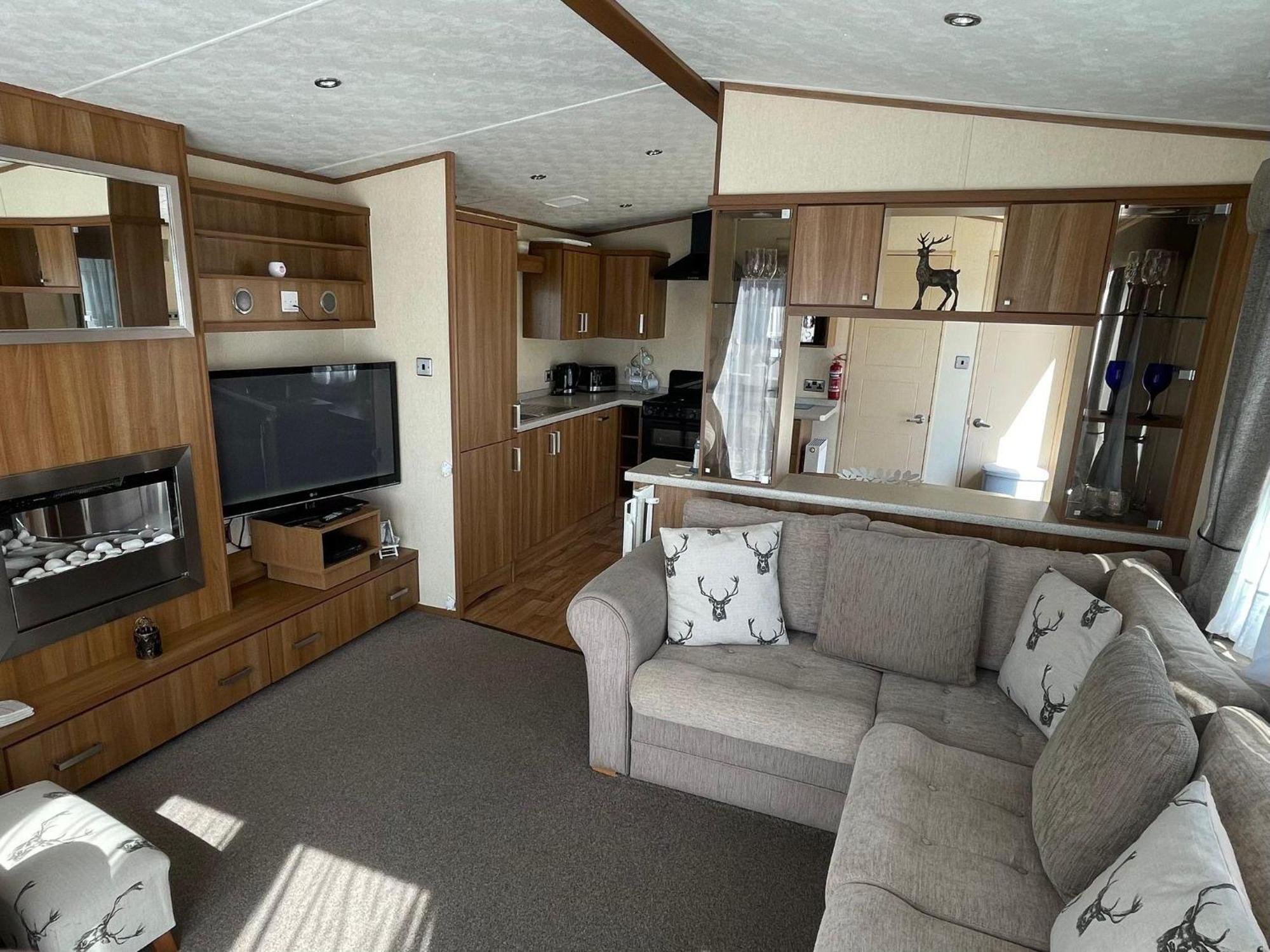 6 Berth Caravan With Decking At Manor Park In Hunstanton Ref 23017H מראה חיצוני תמונה